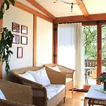 Berghof Hotel *